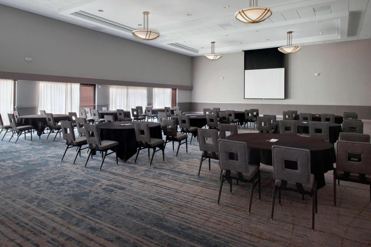 Princeton Marriott At Forrestal Exterior photo